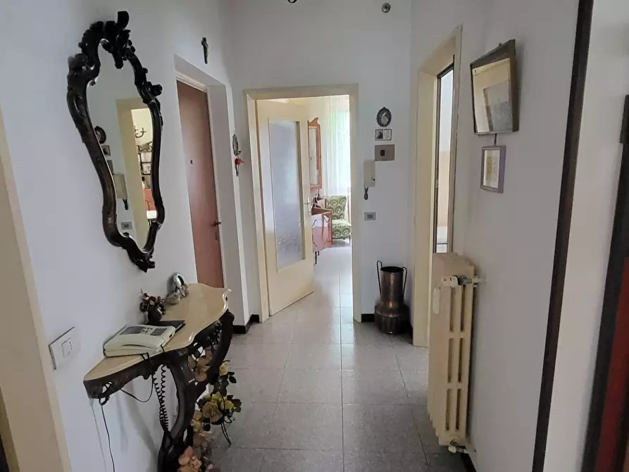 Immagine 6 di Appartamento in vendita  in via M buonarotti a Cassano Magnago