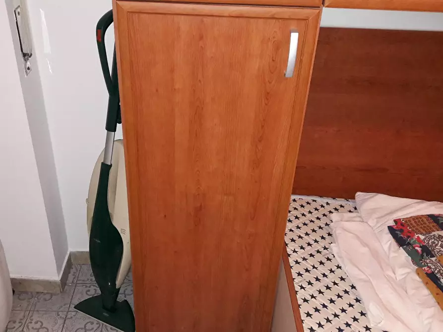 Immagine 13 di Appartamento in vendita  in via Volta a Agra