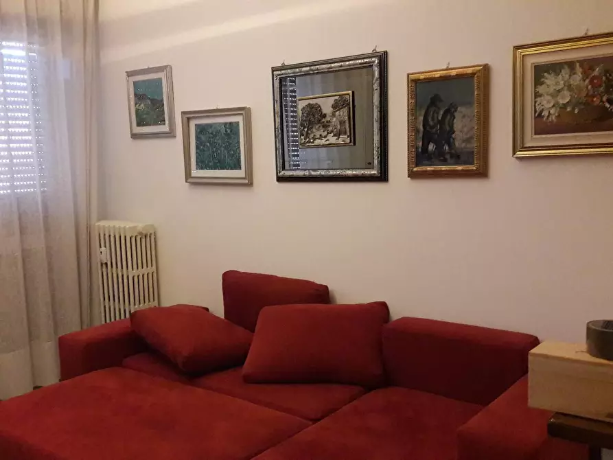 Immagine 4 di Appartamento in vendita  in via Volta a Agra