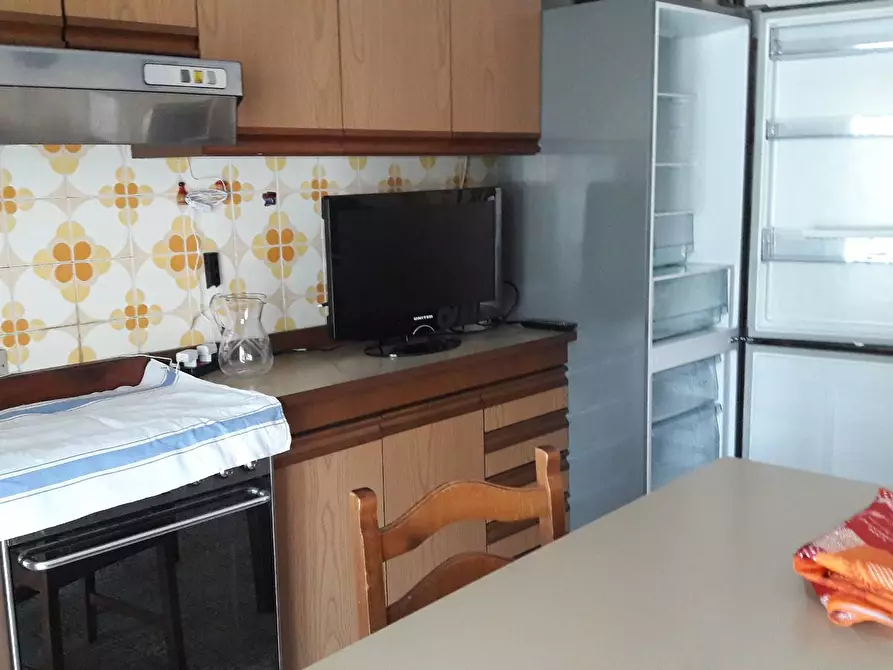 Immagine 3 di Appartamento in vendita  in via Volta a Agra