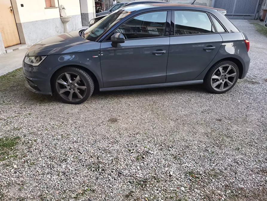 Immagine 23 di Appartamento in vendita  in Milazzo a Busto Arsizio