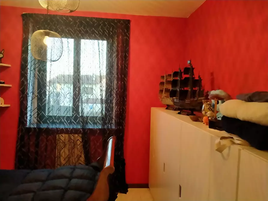 Immagine 12 di Villa in vendita  in via mayer 2 a Tradate