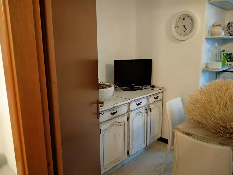 Immagine 23 di Villa in vendita  in via mayer 2 a Tradate