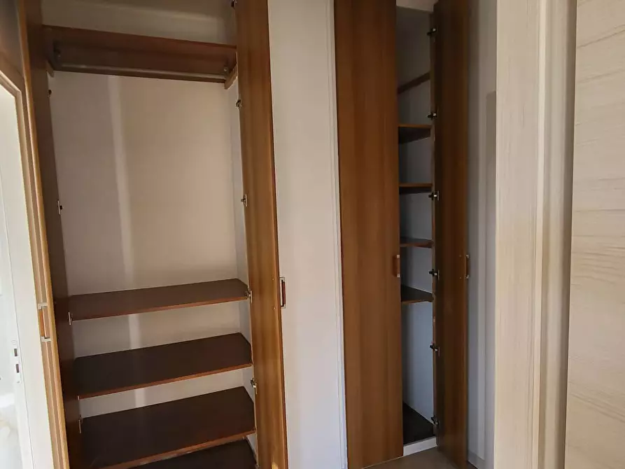 Immagine 5 di Appartamento in vendita  in vittorio veneto a Gallarate