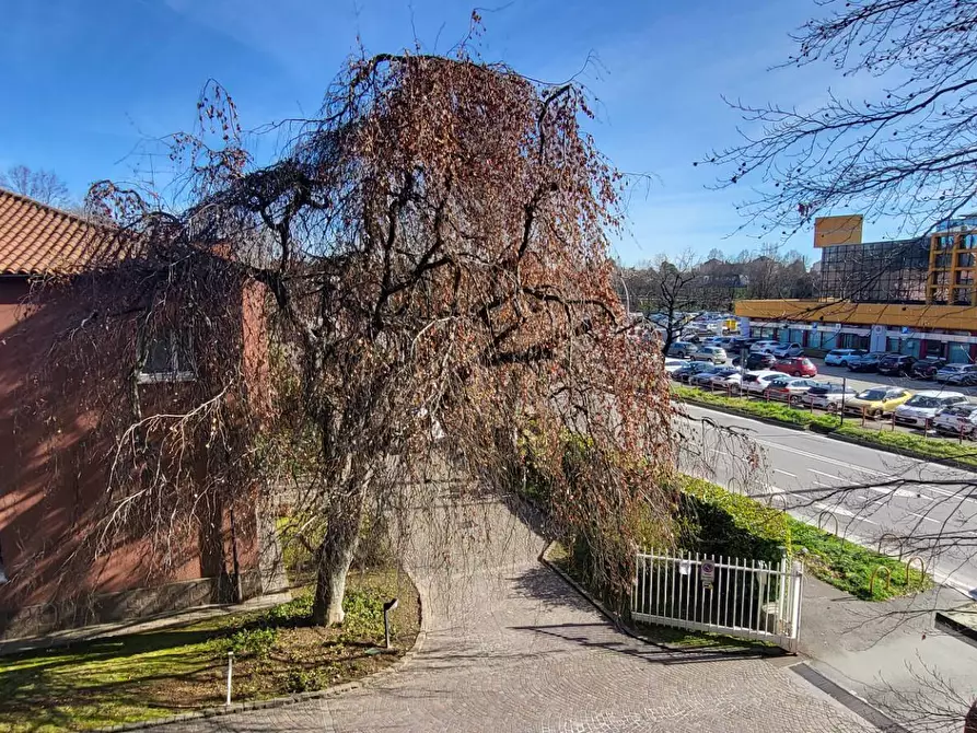 Immagine 1 di Appartamento in vendita  in vittorio veneto a Gallarate