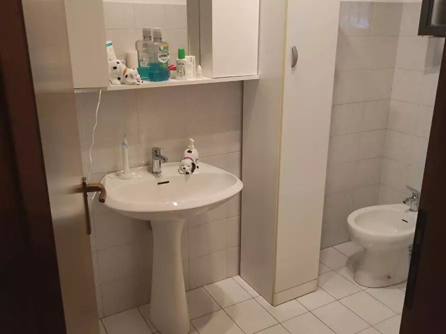 Immagine 55 di Villa in vendita  in via mayer 2 a Tradate