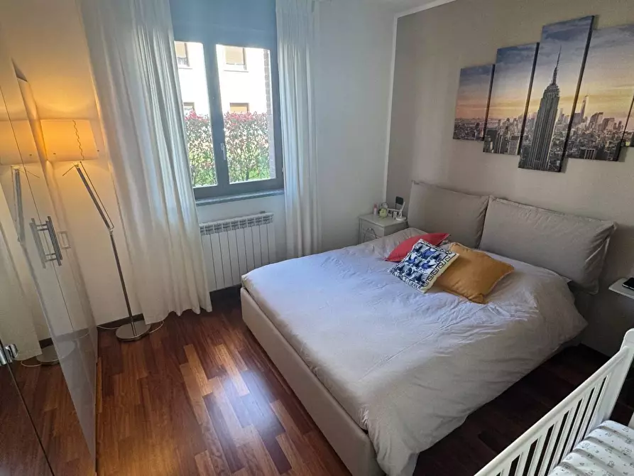 Immagine 11 di Appartamento in vendita  in Ugo Foscolo a Gorla Minore