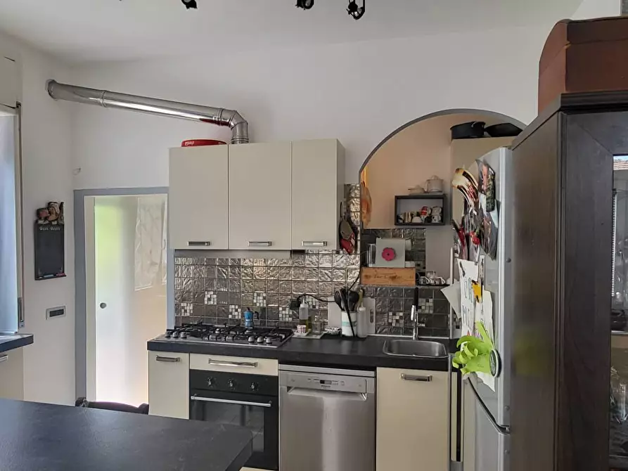 Immagine 7 di Villa in vendita  in Via Ticino a Borgo Ticino