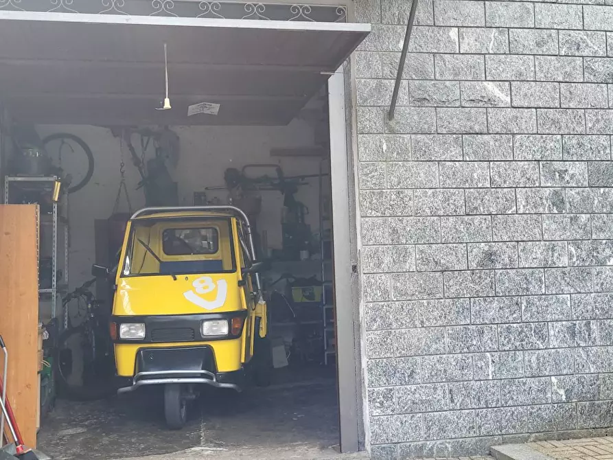 Immagine 9 di Villa in vendita  in Via Ticino a Borgo Ticino