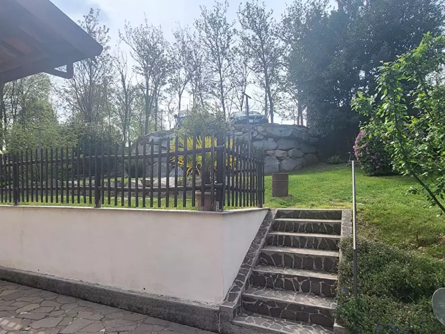 Immagine 11 di Villa in vendita  in Via Ticino a Borgo Ticino