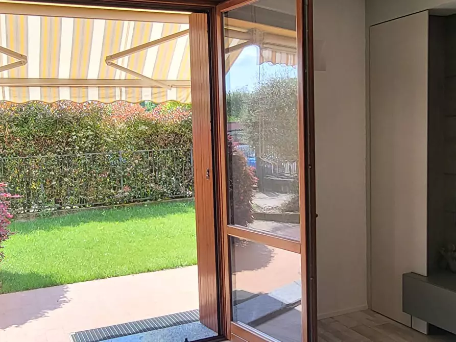 Immagine 4 di Villa in vendita  in Marco Polo 10 a Cassano Magnago