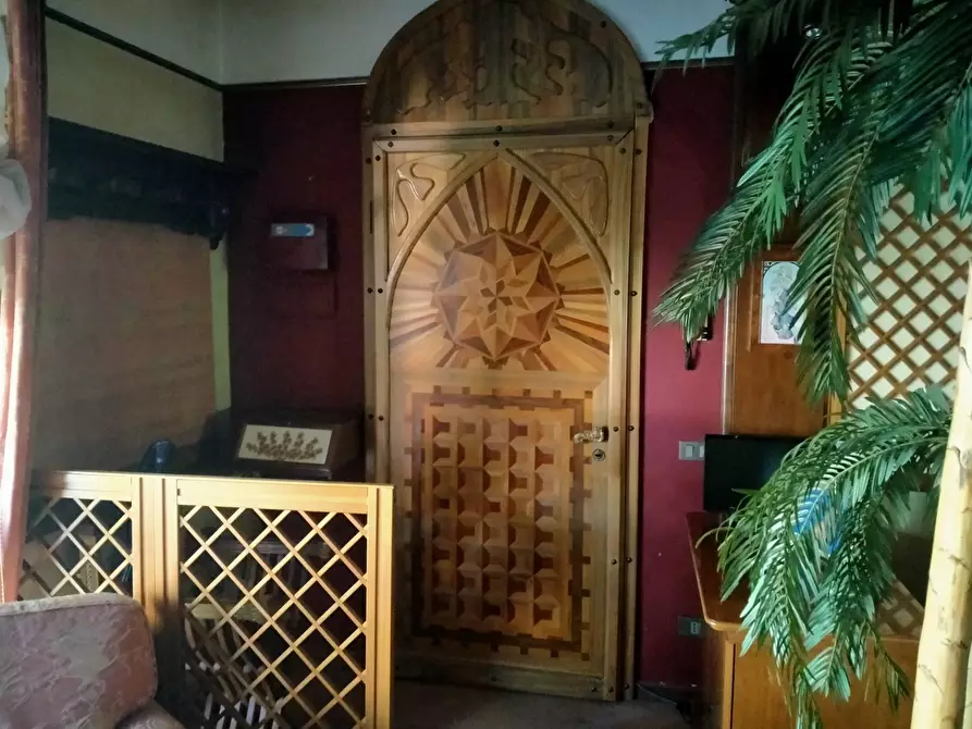 Immagine 38 di Appartamento in vendita  in uguaglianza 62 a Vergiate