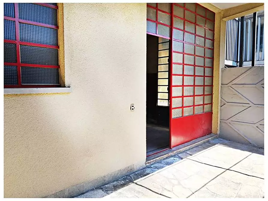 Immagine 27 di Appartamento in vendita  in via Sauro a Gallarate