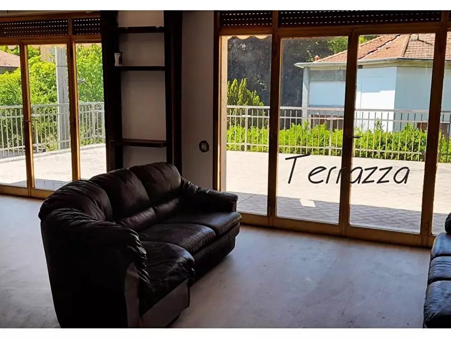 Immagine 7 di Appartamento in vendita  in via Sauro a Gallarate