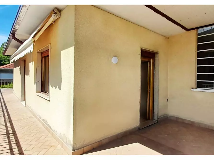 Immagine 9 di Appartamento in vendita  in via Sauro a Gallarate