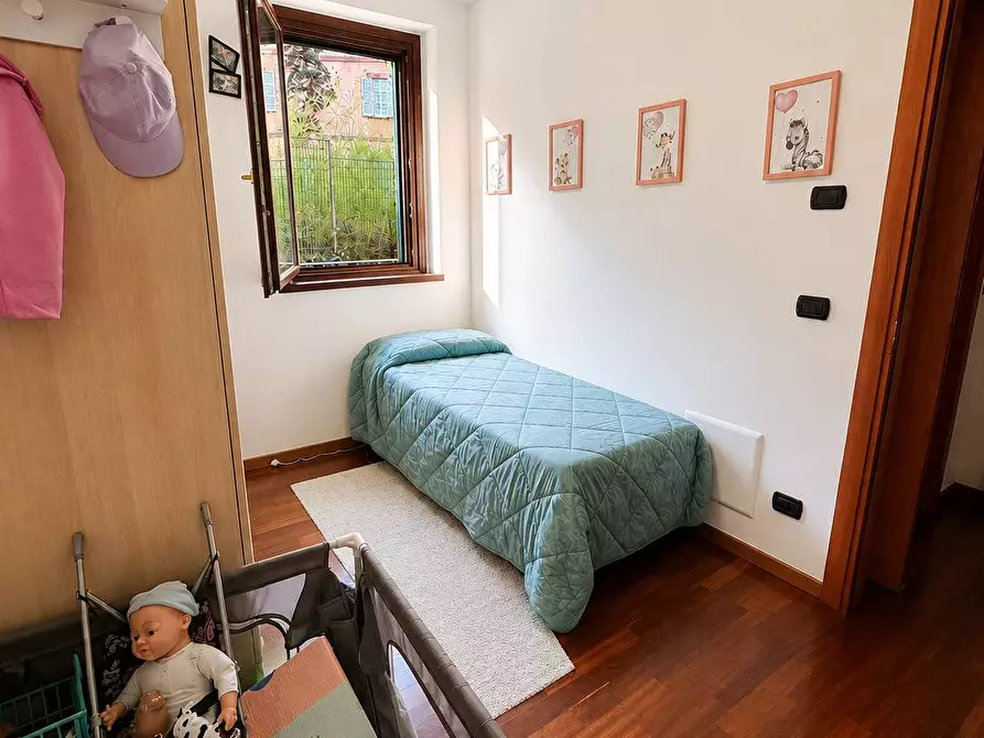 Immagine 21 di Appartamento in vendita  in donizetti 1 a Tradate