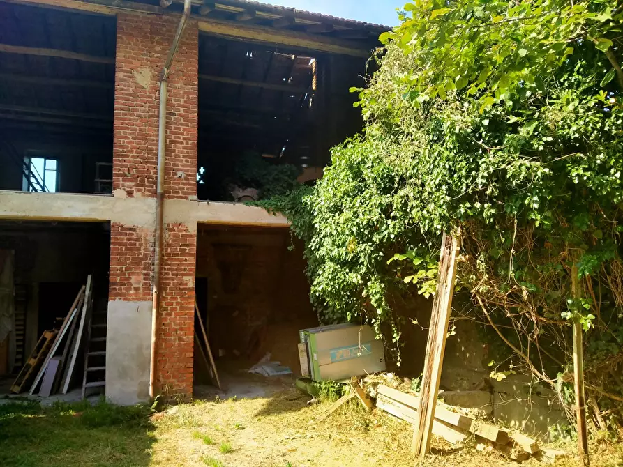 Immagine 5 di Casa indipendente in vendita  in trieste 12 a Carnago