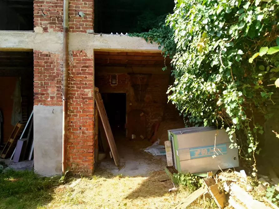Immagine 8 di Casa indipendente in vendita  in trieste 12 a Carnago