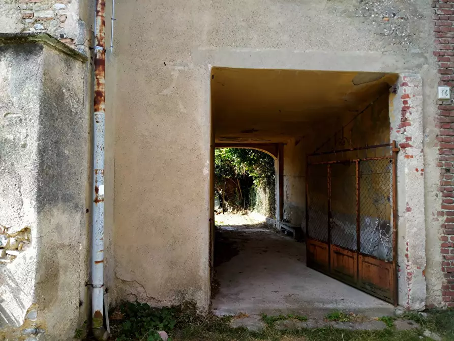 Immagine 34 di Casa indipendente in vendita  in trieste 12 a Carnago