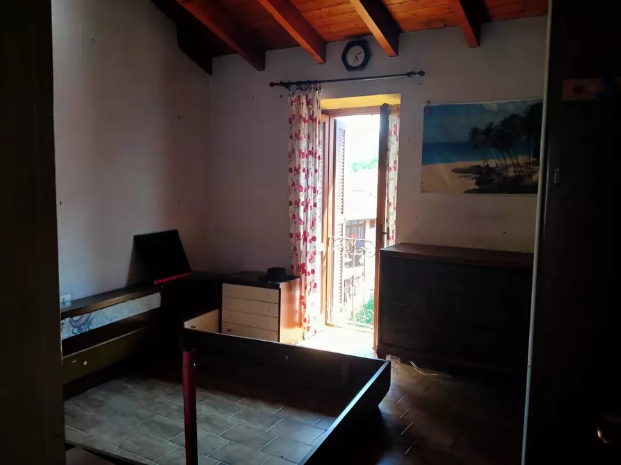 Immagine 12 di Appartamento in vendita  in CAVOUR 5 a Azzio