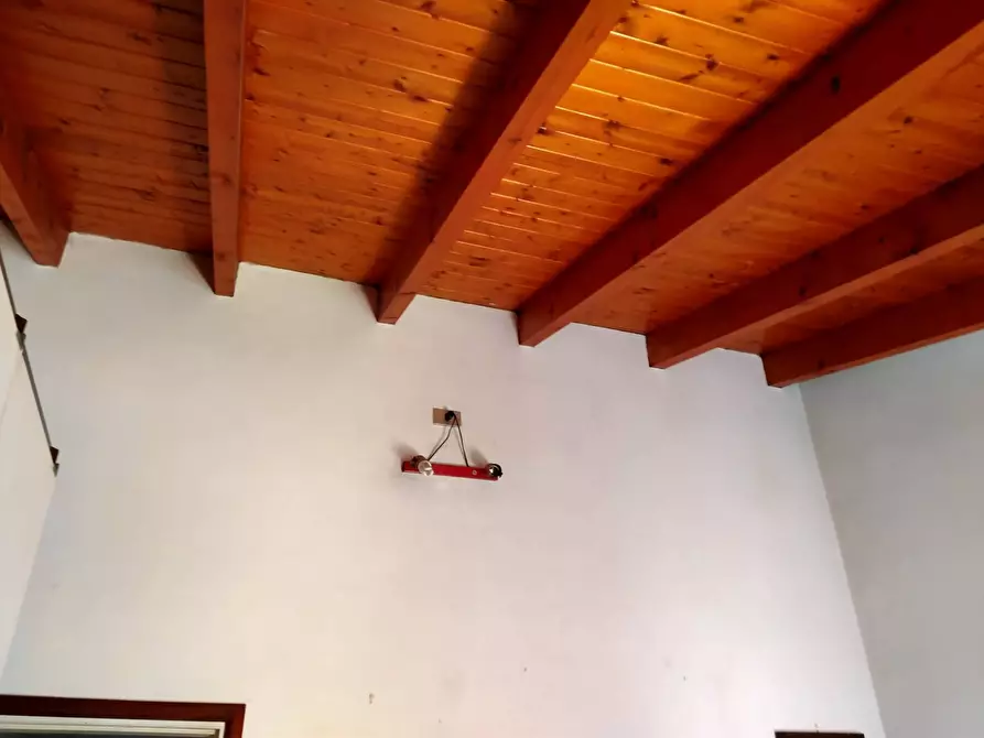 Immagine 15 di Appartamento in vendita  in CAVOUR 5 a Azzio