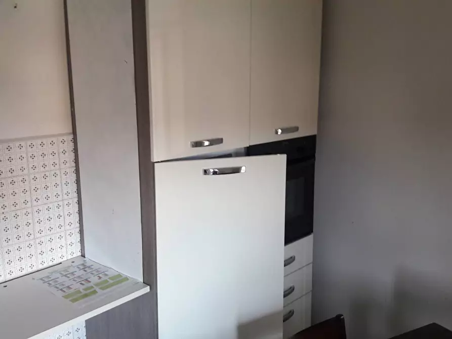 Immagine 2 di Appartamento in affitto  a Barasso