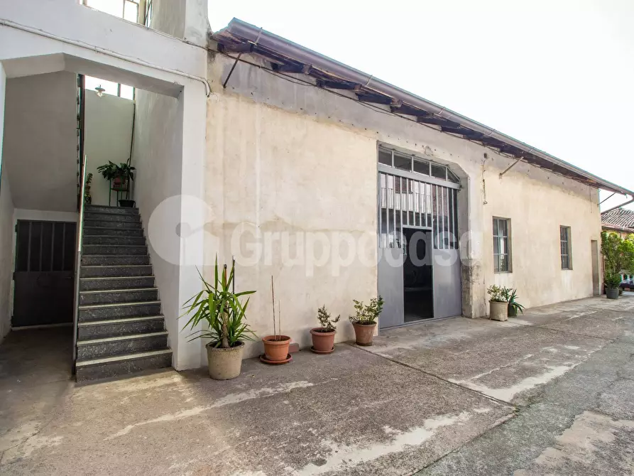 Immagine 11 di Casa indipendente in vendita  in Via Dante 34 a Bernate Ticino