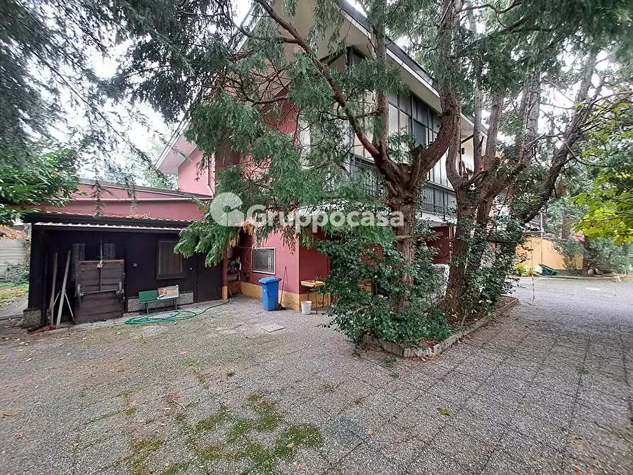 Immagine 28 di Villa in vendita  in Via Settembrini 10 a Corbetta