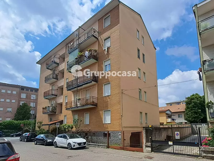 Immagine 1 di Appartamento in vendita  in Via Volturno 1 a Magenta