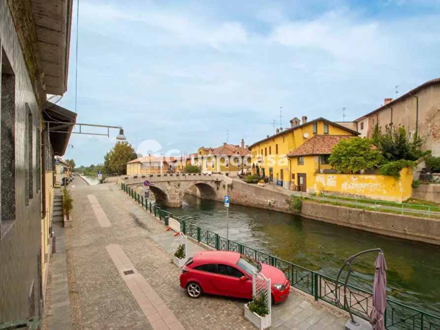 Immagine 20 di Appartamento in vendita  in via Giulini 8 a Bernate Ticino