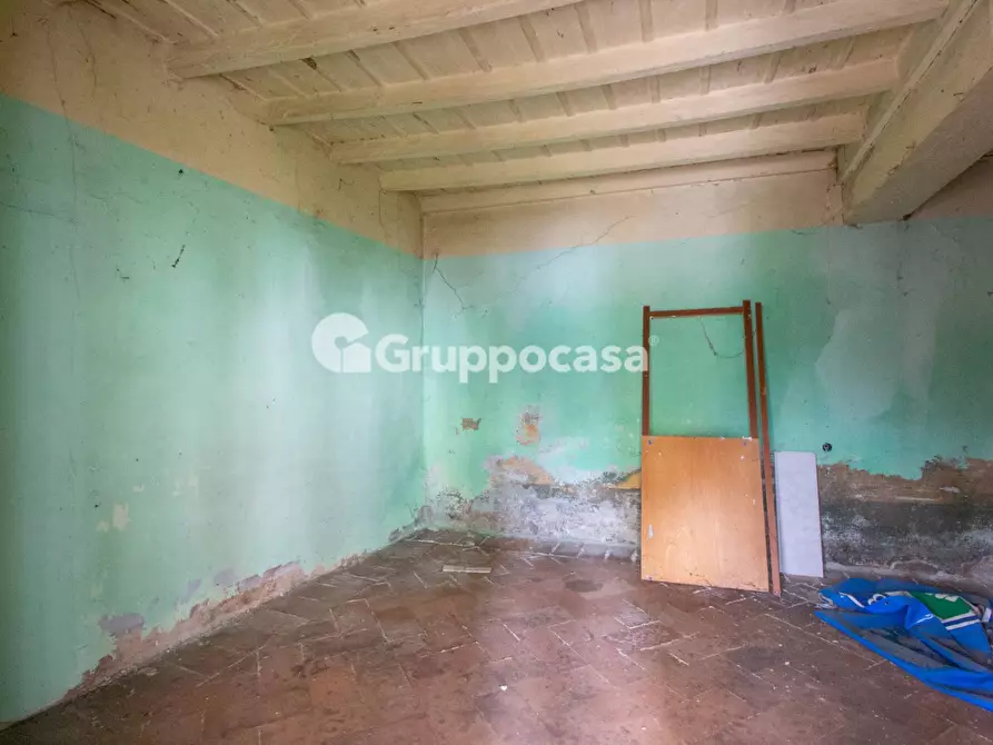 Immagine 30 di Appartamento in vendita  in via Giulini 8 a Bernate Ticino