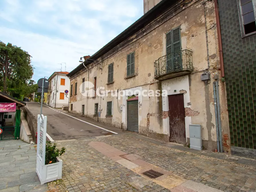 Immagine 32 di Appartamento in vendita  in via Giulini 8 a Bernate Ticino