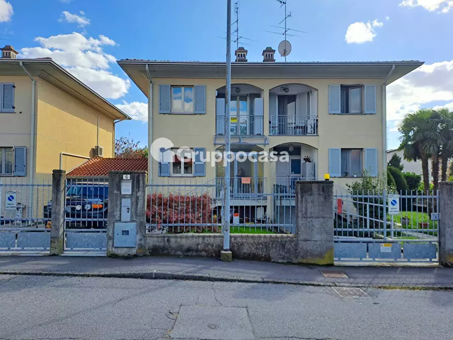 Immagine 1 di Casa semindipendente in vendita  in via S. Andrea 6 a Robecco Sul Naviglio