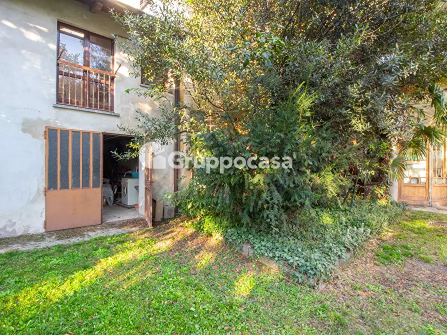 Immagine 29 di Palazzo in vendita  in via IV Giugno 35 a Magenta