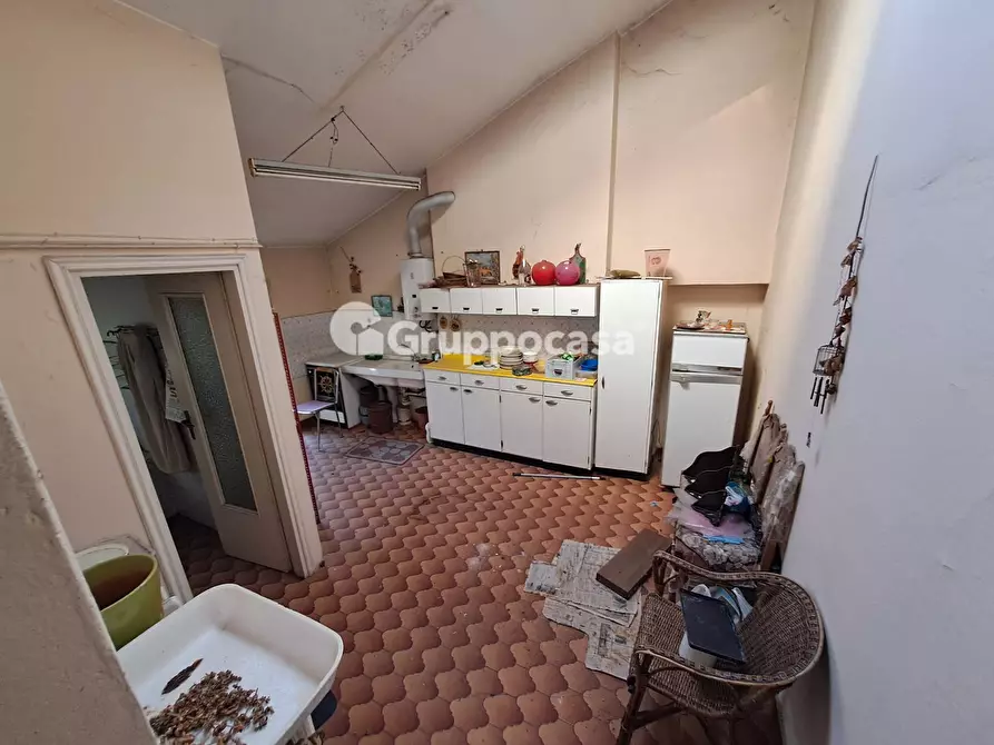 Immagine 20 di Palazzo in vendita  in via IV Giugno 35 a Magenta