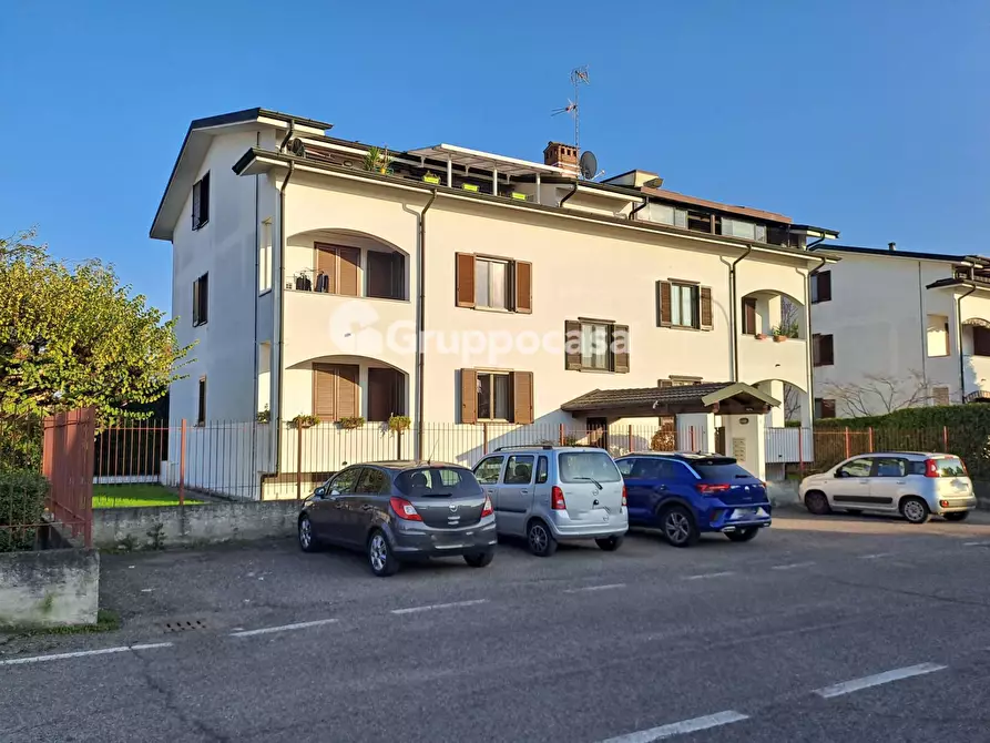 Immagine 32 di Appartamento in vendita  in via Renato Cartesio 1 a Magenta