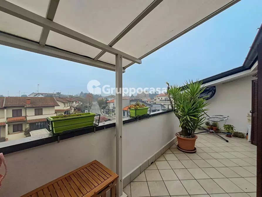 Immagine 9 di Appartamento in vendita  in via Renato Cartesio 1 a Magenta