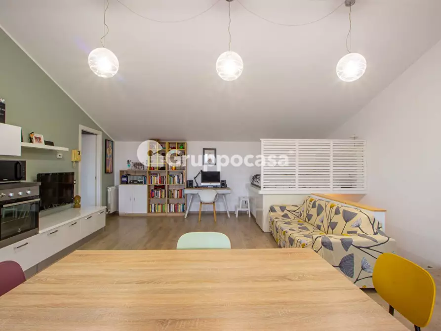 Immagine 4 di Appartamento in vendita  in via Renato Cartesio 1 a Magenta