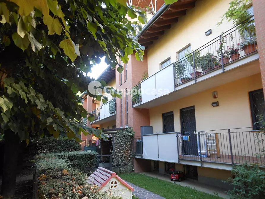 Immagine 1 di Appartamento in vendita  in via simone da corbetta 97 a Corbetta