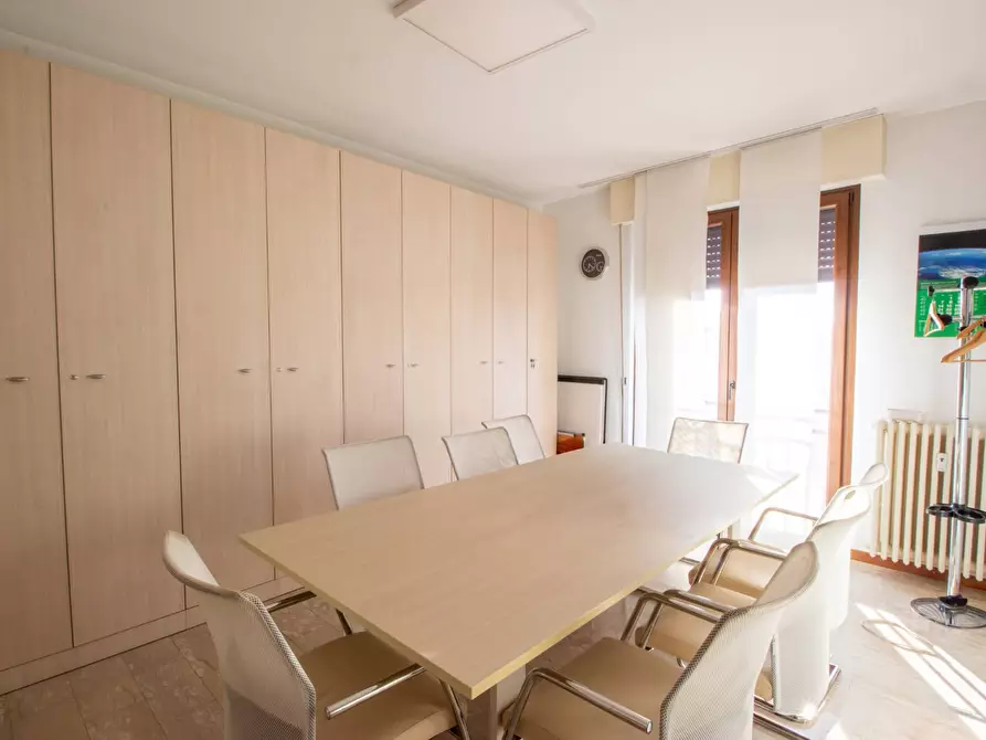 Immagine 14 di Ufficio in affitto  in Piazza Vittorio Veneto 4 a Magenta