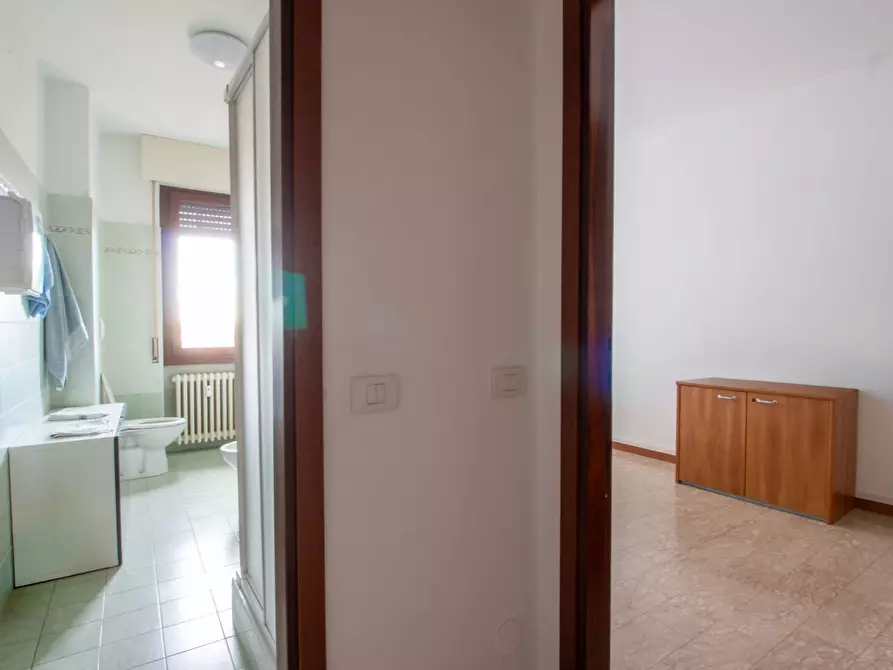 Immagine 24 di Ufficio in affitto  in Piazza Vittorio Veneto 4 a Magenta