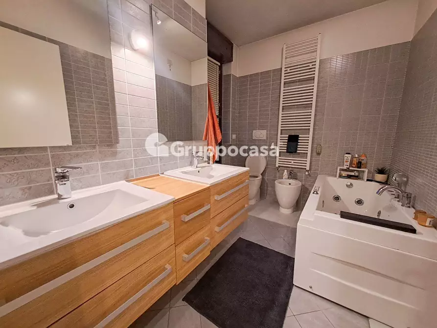 Immagine 20 di Appartamento in vendita  in via piave 9 a Magenta