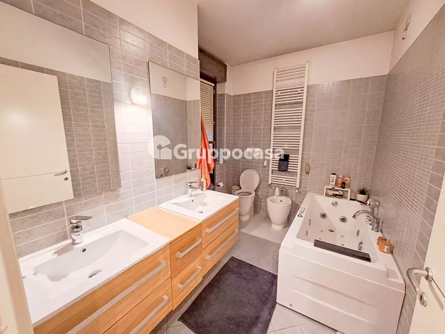 Immagine 21 di Appartamento in vendita  in via piave 9 a Magenta