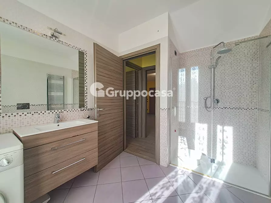 Immagine 14 di Appartamento in vendita  in via manzoni 1 a Bernate Ticino