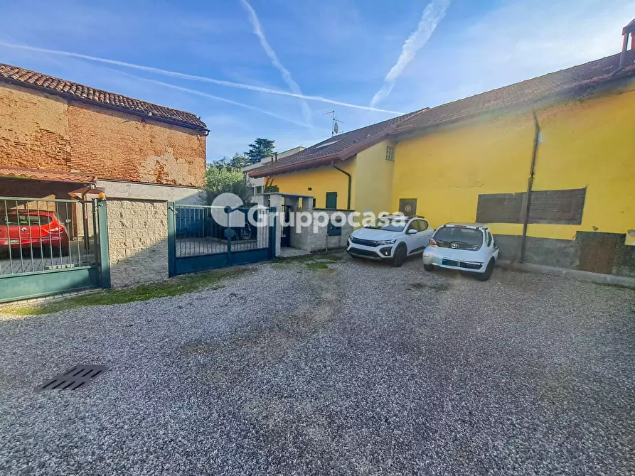 Immagine 21 di Appartamento in vendita  in via manzoni 1 a Bernate Ticino