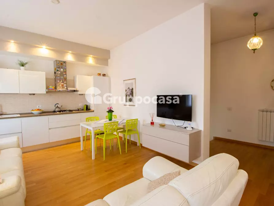 Immagine 16 di Casa semindipendente in vendita  in Via Leopardi a Magenta