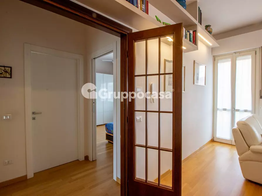 Immagine 19 di Casa semindipendente in vendita  in Via Leopardi a Magenta