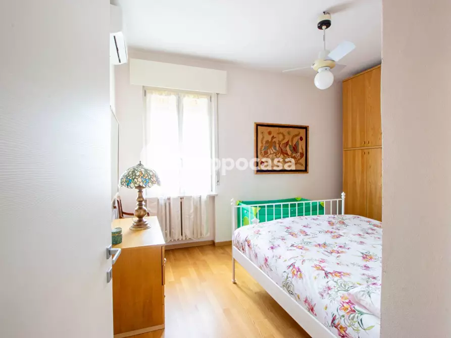 Immagine 24 di Casa semindipendente in vendita  in Via Leopardi a Magenta