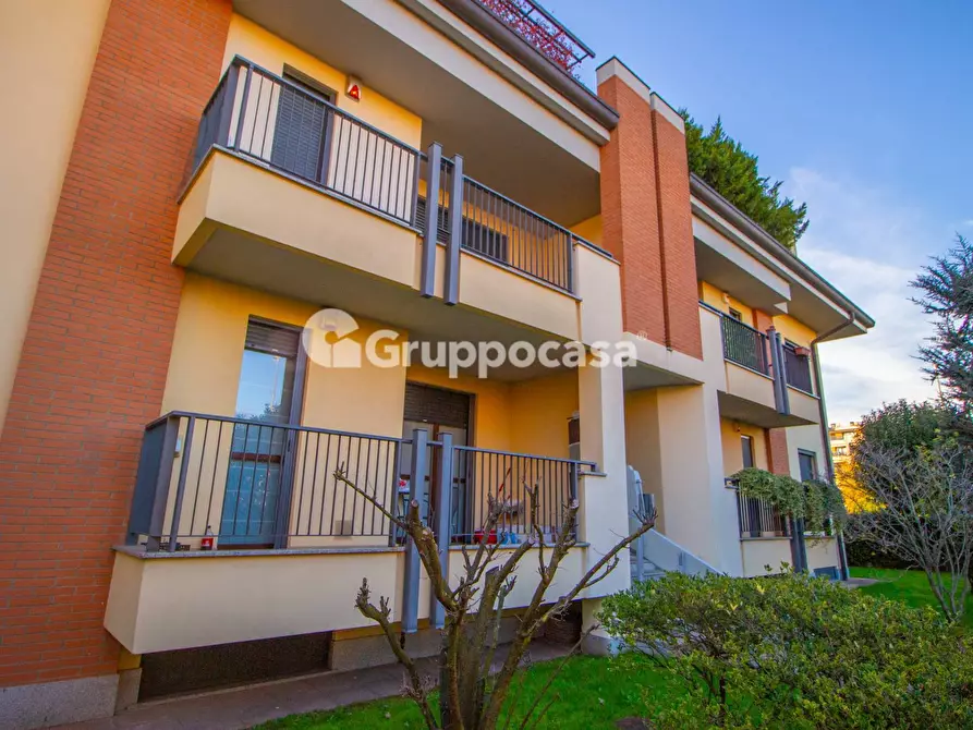 Immagine 26 di Appartamento in vendita  in Via Papa Giovanni Paolo II 11 a Magenta