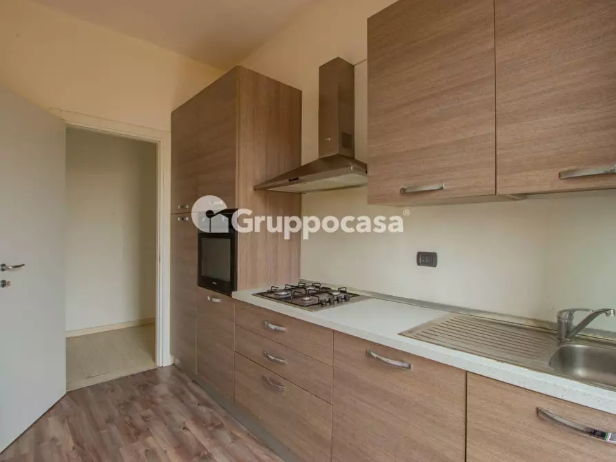 Immagine 11 di Appartamento in vendita  in Via Cattaneo 22 a Magenta